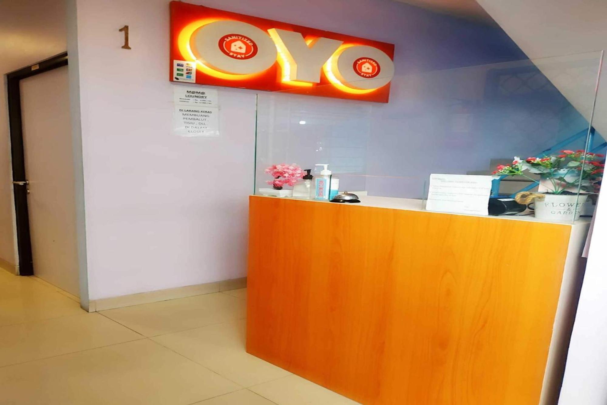 Hotel Oyo 478 Balcon Biru à Jakarta Extérieur photo