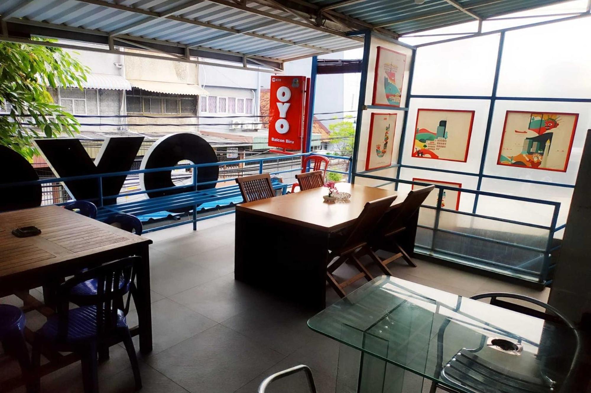 Hotel Oyo 478 Balcon Biru à Jakarta Extérieur photo